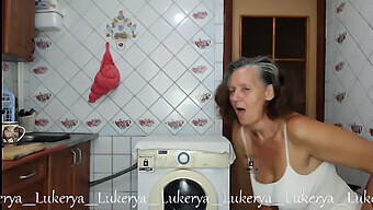 Lukeryin J...