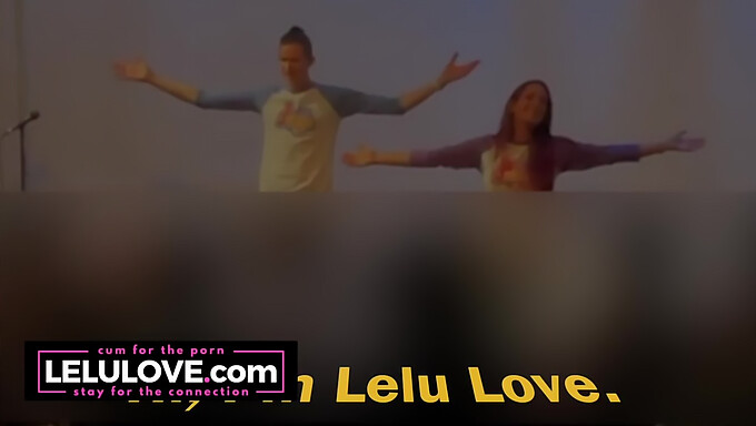 Pasangan Membagikan Kegembiraan Mereka Dari Pertunjukan Langsung Non-Dewasa Debut Mereka - Lelu Love